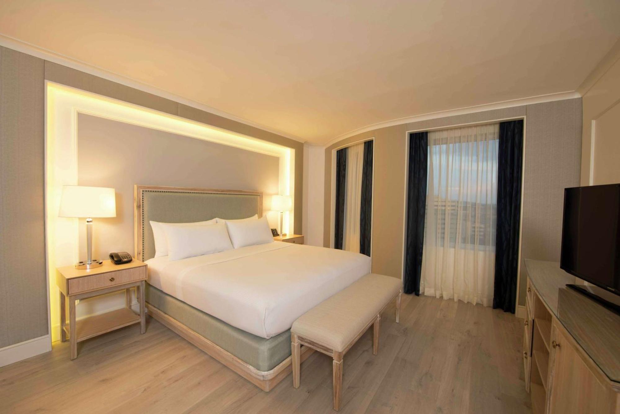 Hilton Colon 5* Guayaquil
