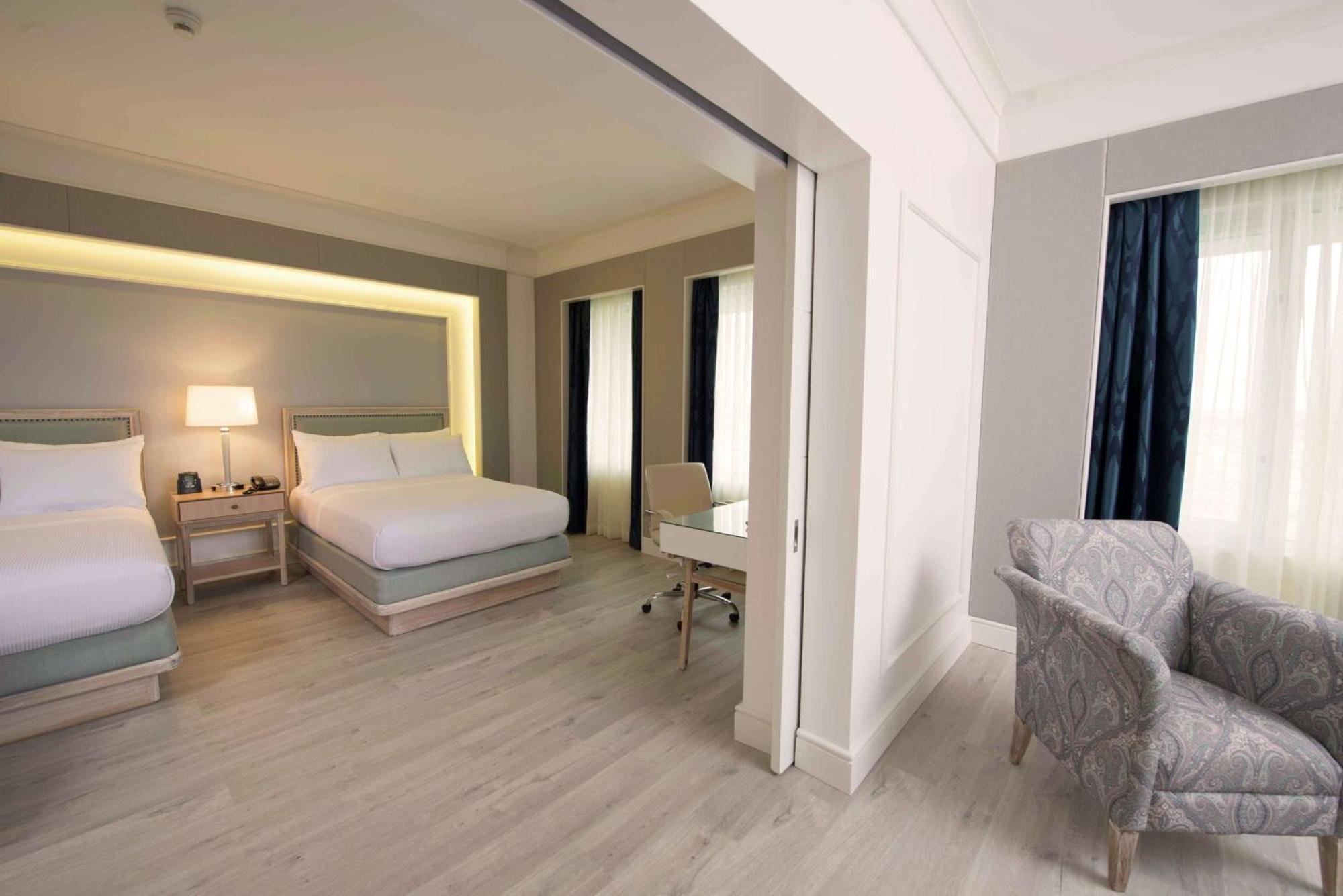 Hilton Colon 5*